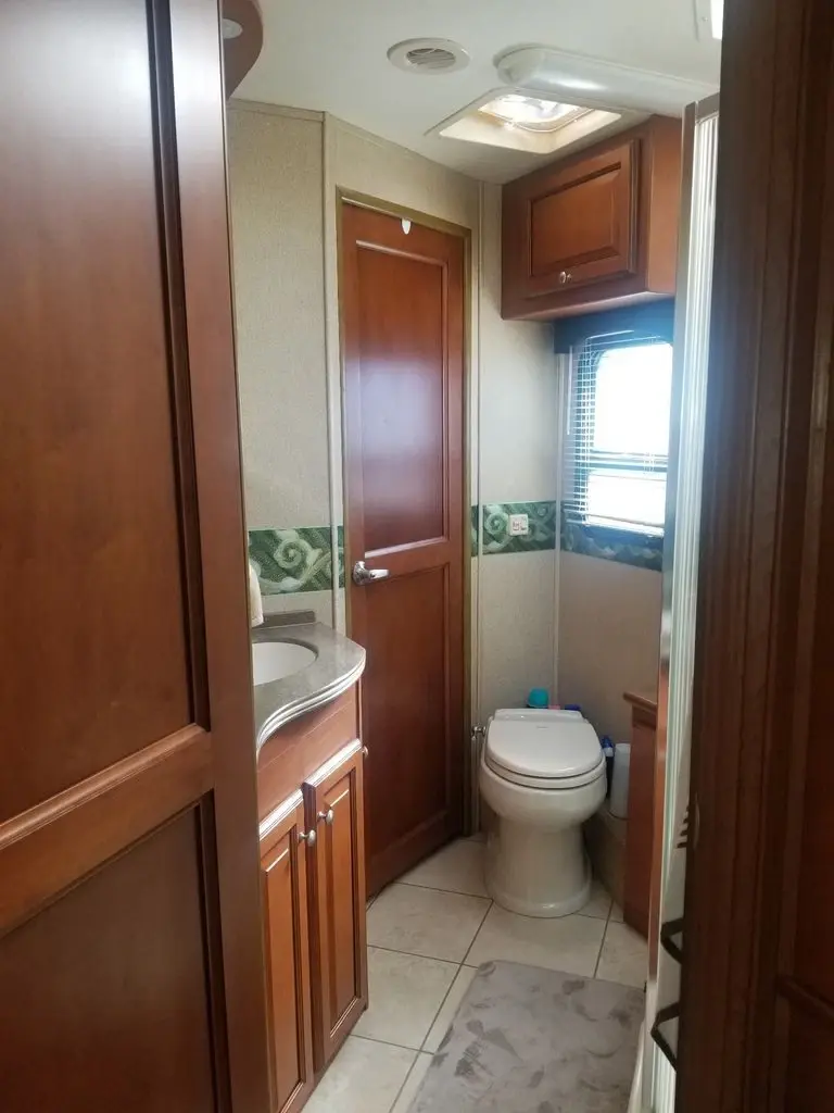 2010 Damon Tuscany Class A Motorhome