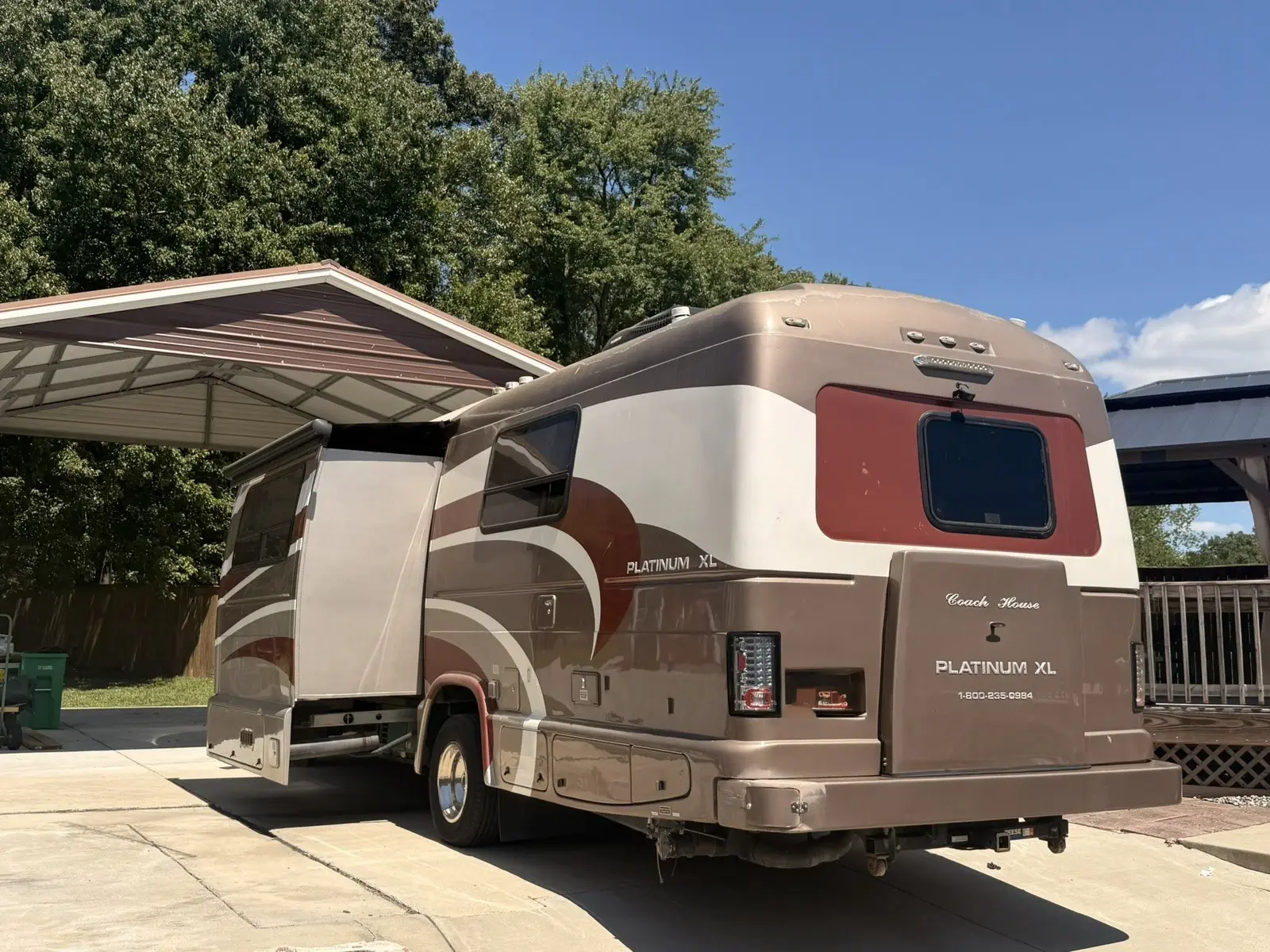 2011 Coach House Platinum 261 XL
