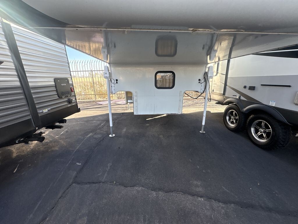 2012 Lance Lance Truck Camper