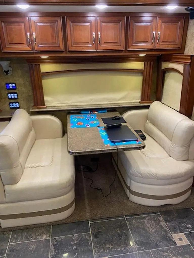 2013 American Coach American Eagle Class A Motorhome