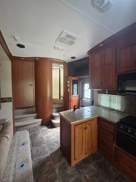 2013 Heartland Cyclone Fifth Wheel