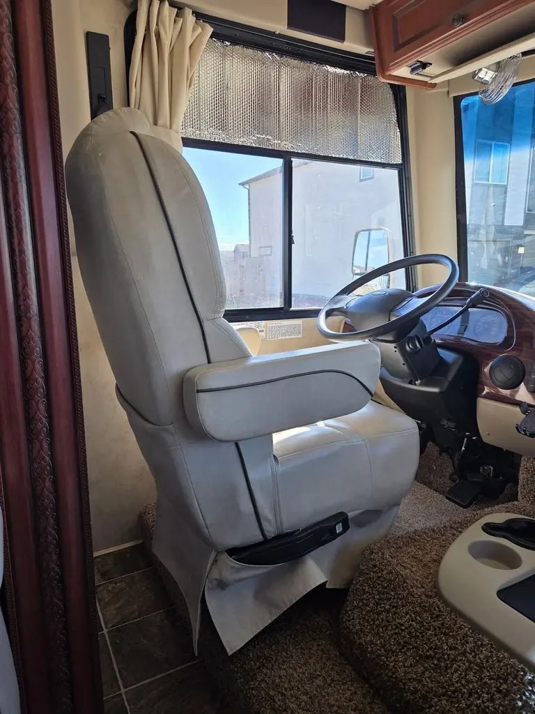 2013 Thor Motor Coach Windsport Class A Motorhome