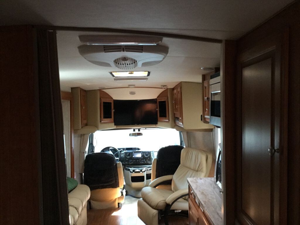 2014 Phoenix Cruiser Motorhome Class B Motorhome