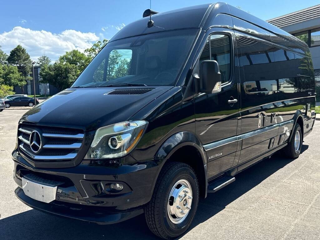 2016 Airstream INTERSTATE GRAND TOUR EXT