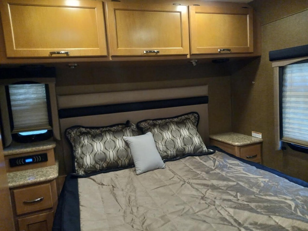 2016 Thor Motor Coach A.C.E. Motorized Class A