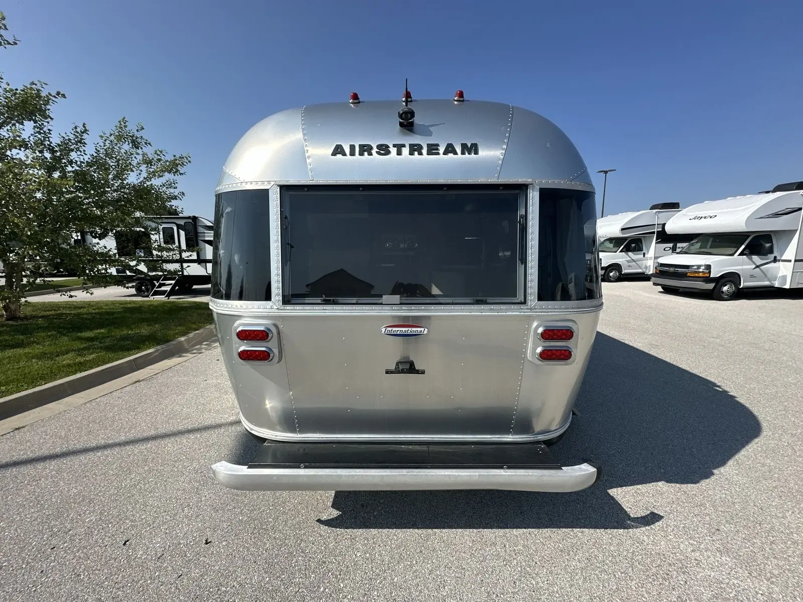 2017 Airstream International Serenity