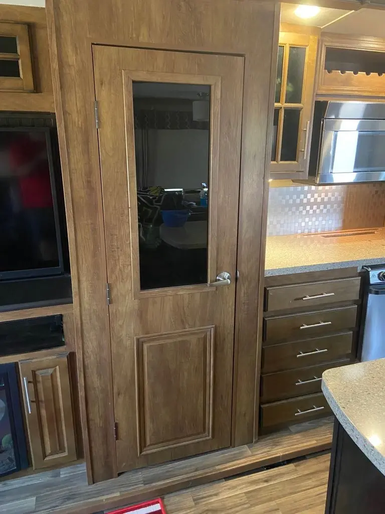 2017 Coachmen Brookstone Fifth Wheel