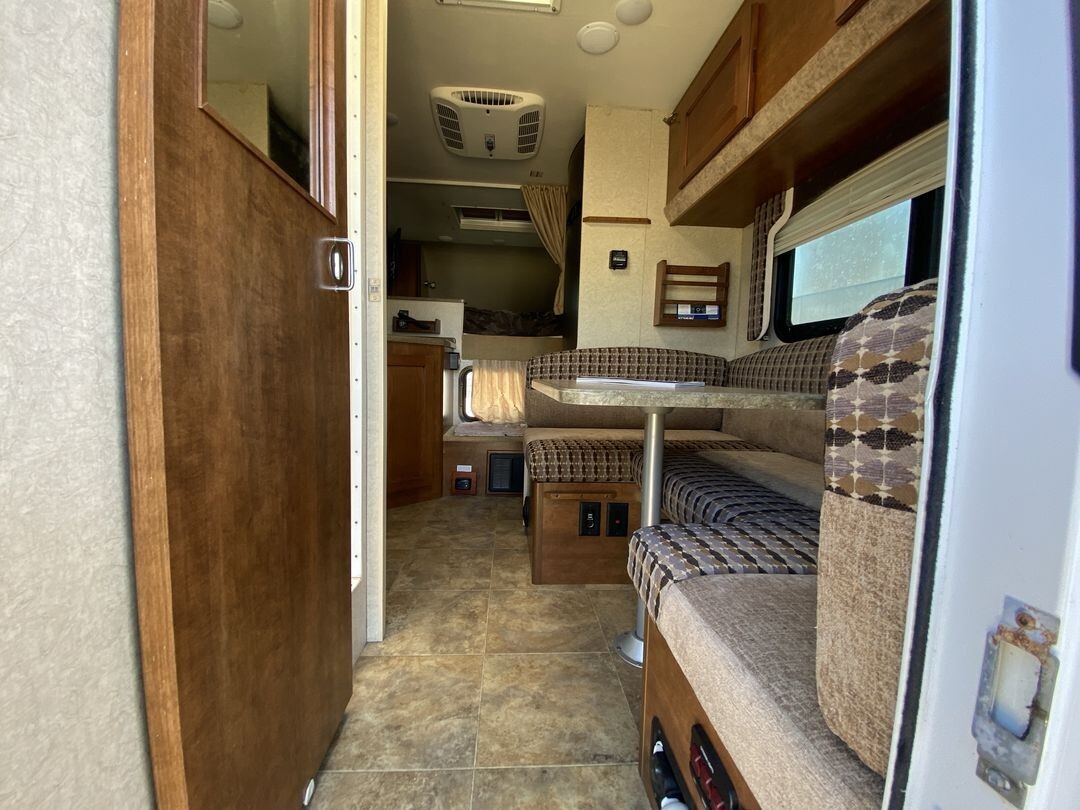 2017 Lance Lance Truck Camper