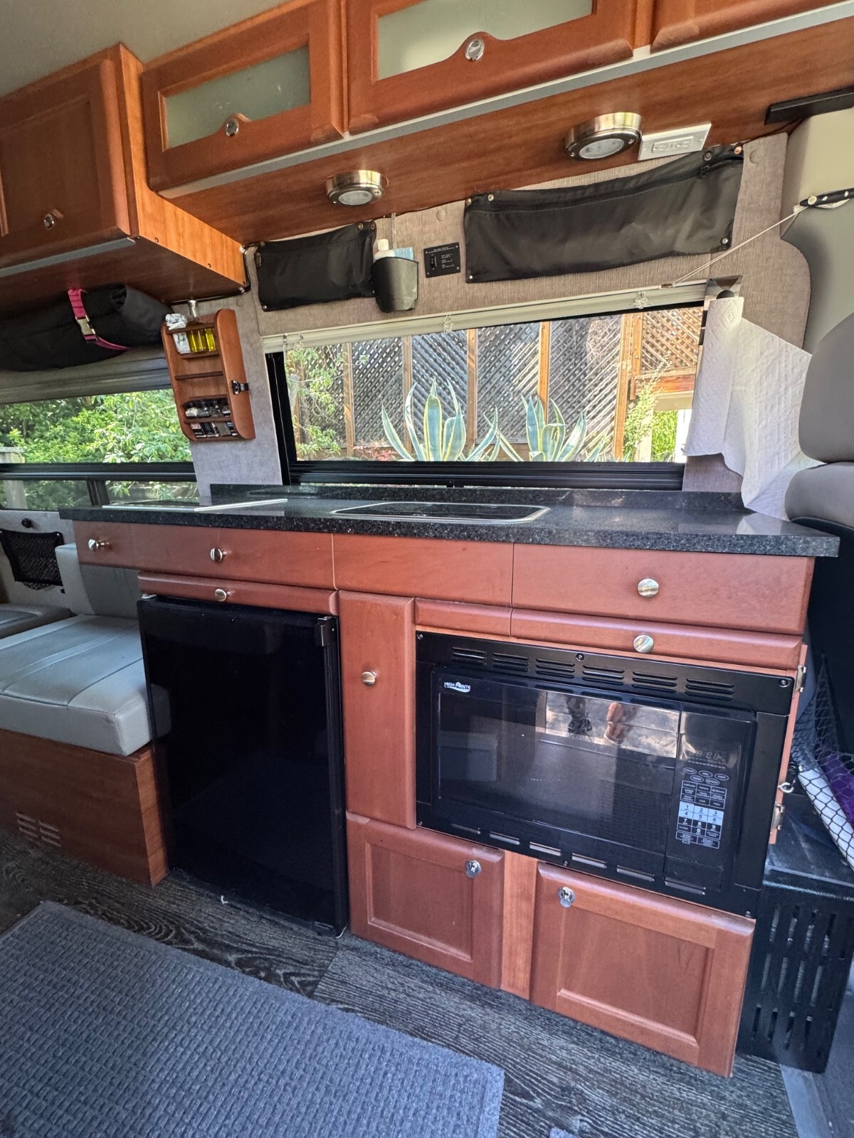 2017 Roadtrek Mercedes Sprinter SS Agile, 4x4