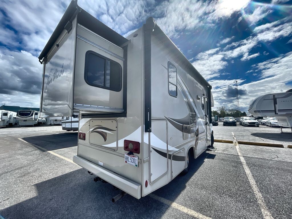 2017 Thor Motor Coach Four Winds Sprinter