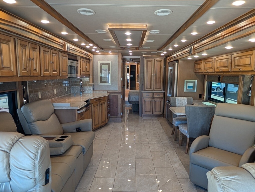 2017 Tiffin Motorhomes Phaeton Motorized Class A