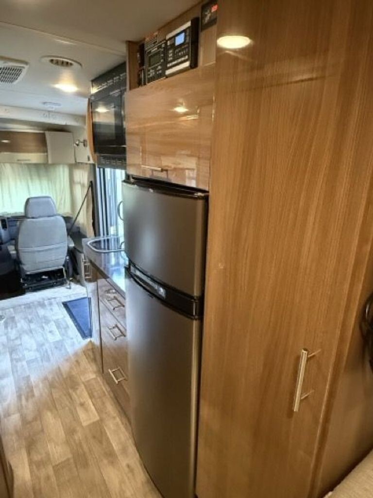 2017 Winnebago Via Class A Motorhome