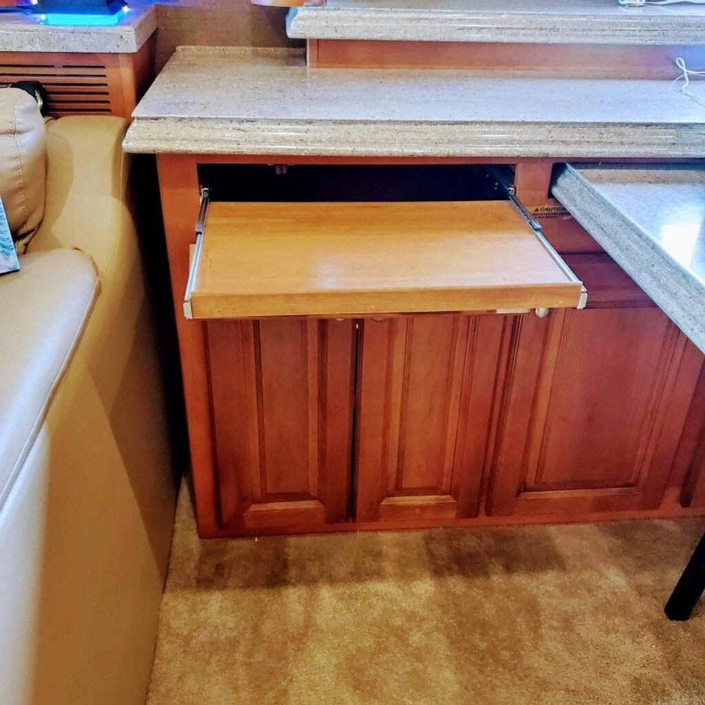 2018 Tiffin Motorhomes Allegro Bus Class A Motorhome