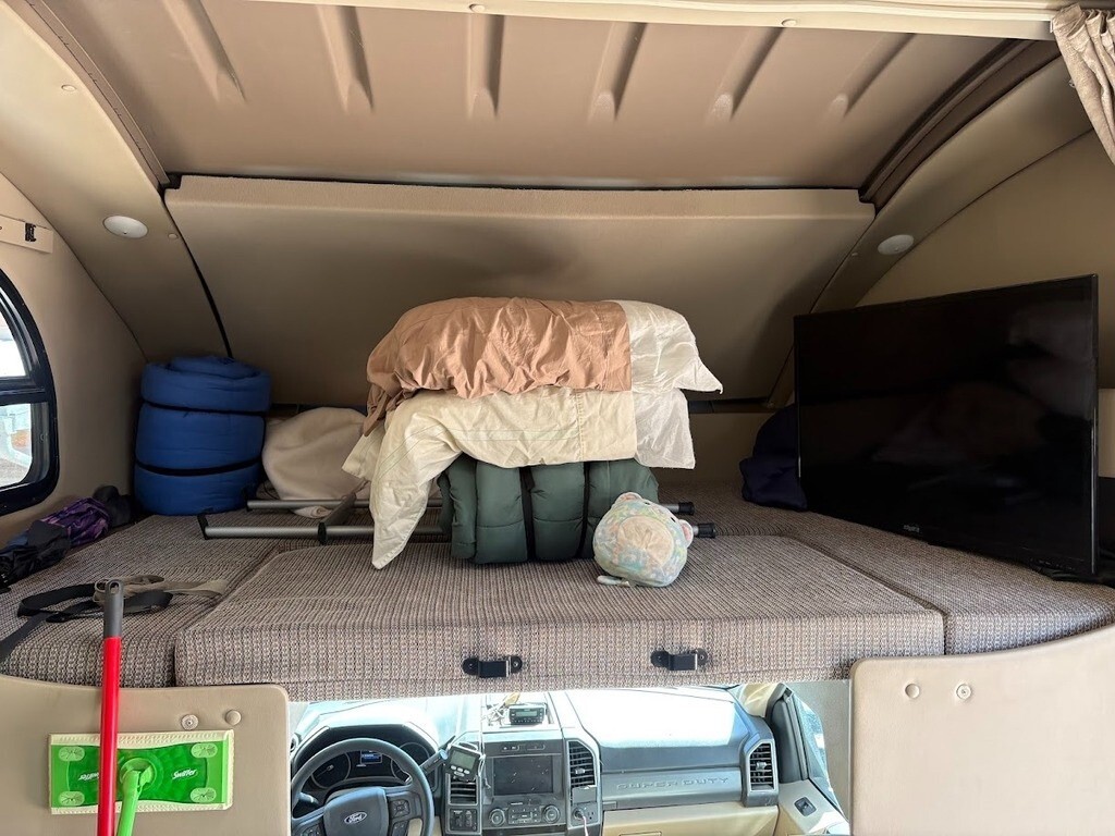 2019 Thor Motor Coach Omni Motorized Class C