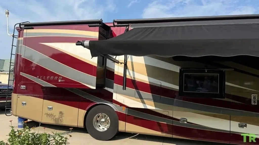 2019 Allegro RED 37PA Motorized Class A