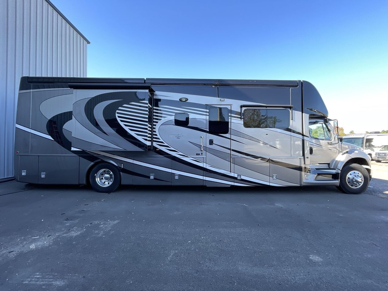 2020 Newmar Super Star