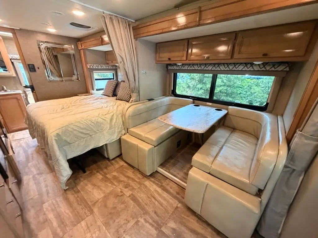 2020 Thor Motor Coach Synergy Class C Motorhome
