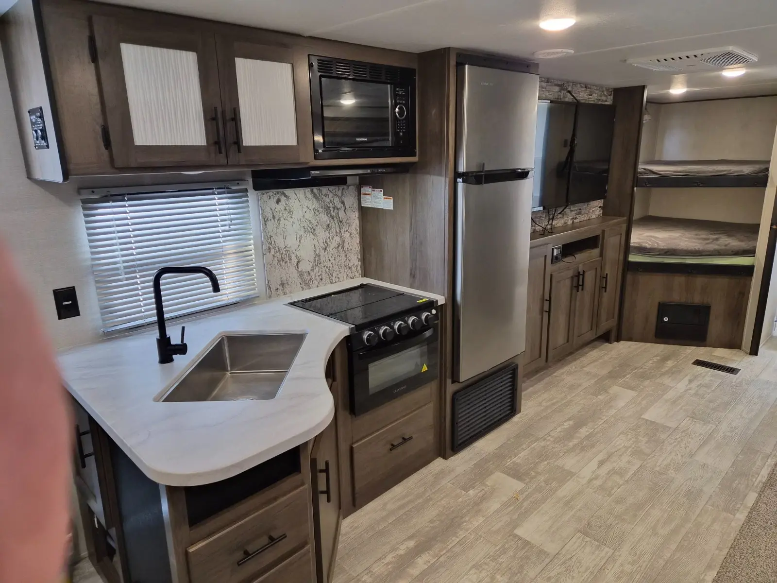 2021 Forest River Avenger LT 17FQS Travel Trailer