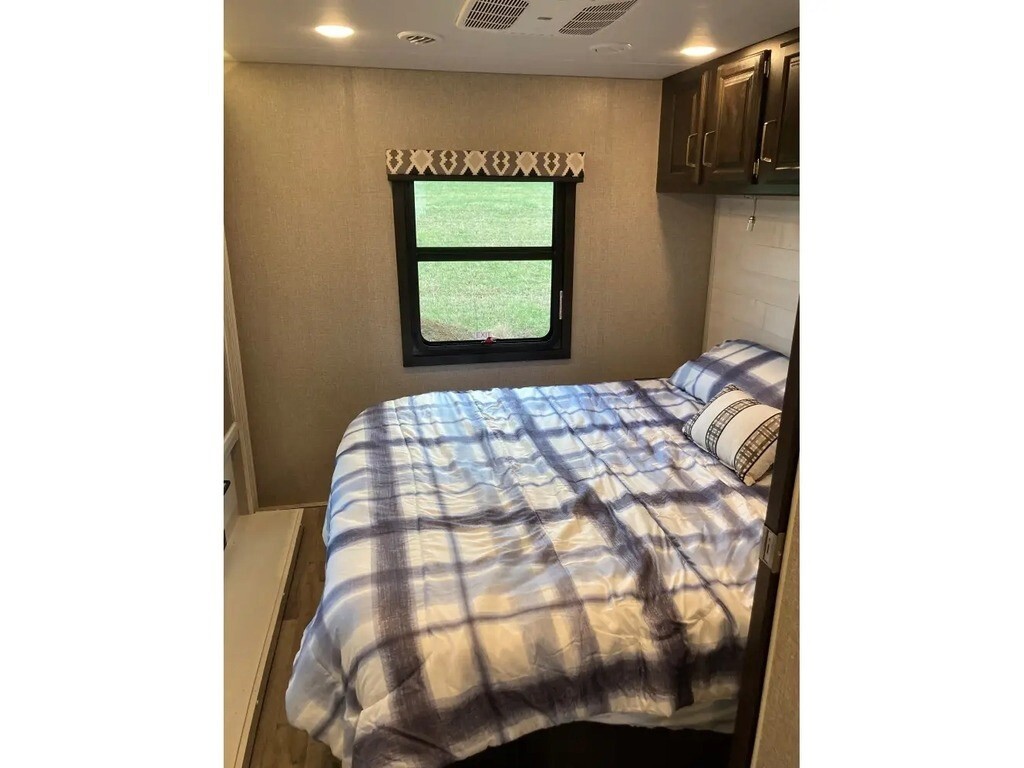 2021 Jayco Precept Motorized Class A