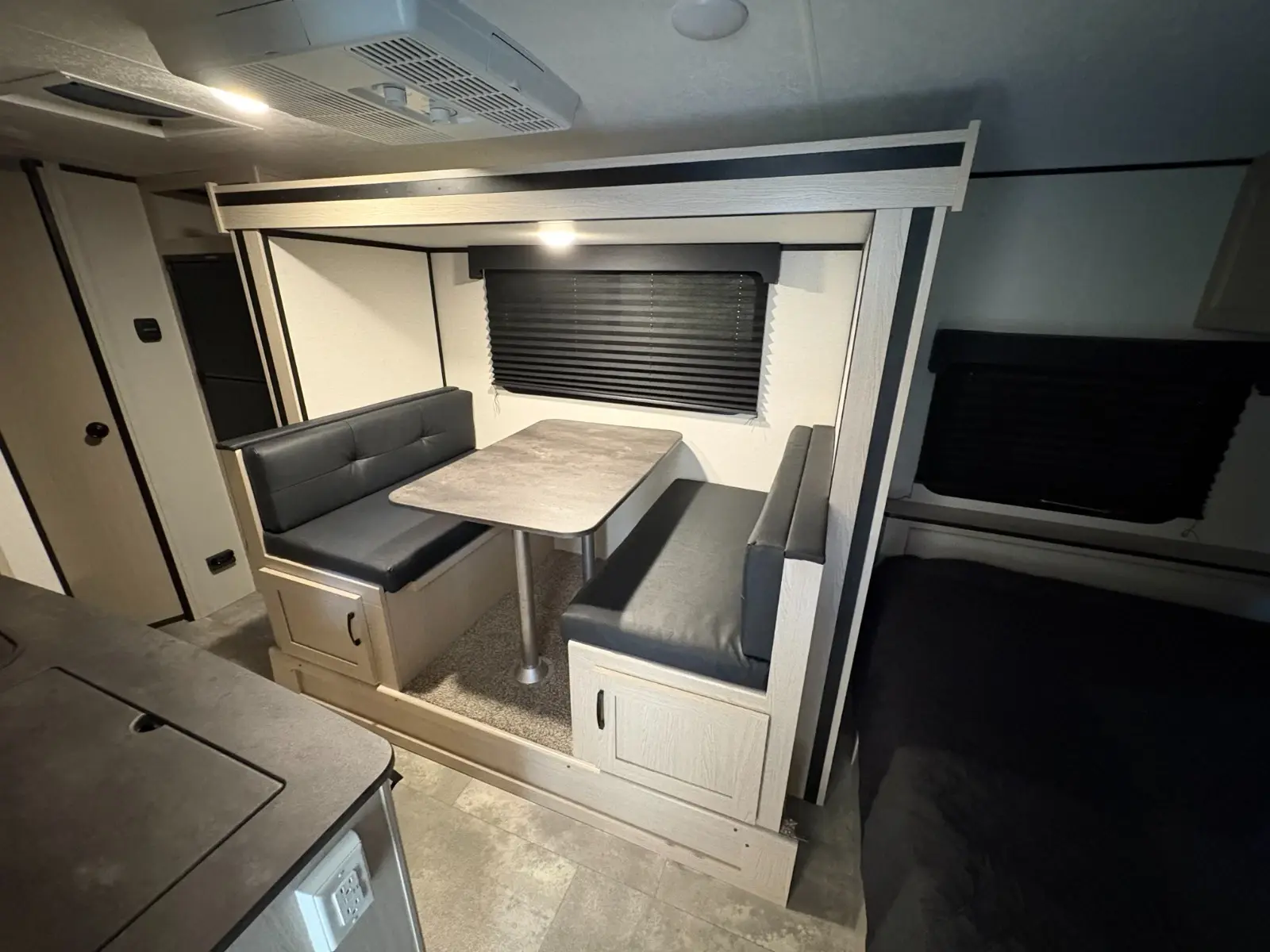 2022 Coachmen Apex Nano Off Grid