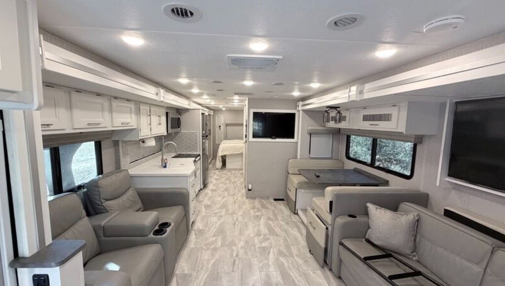 2022 Coachmen Encore Motorized Class A
