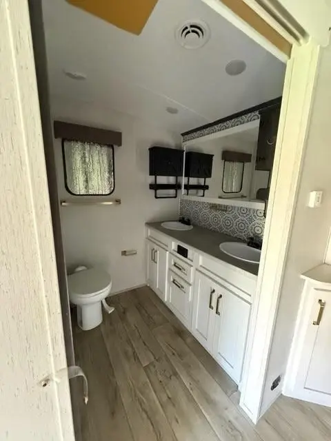 2022 Dutchmen Astoria Travel Trailer Travel Trailer