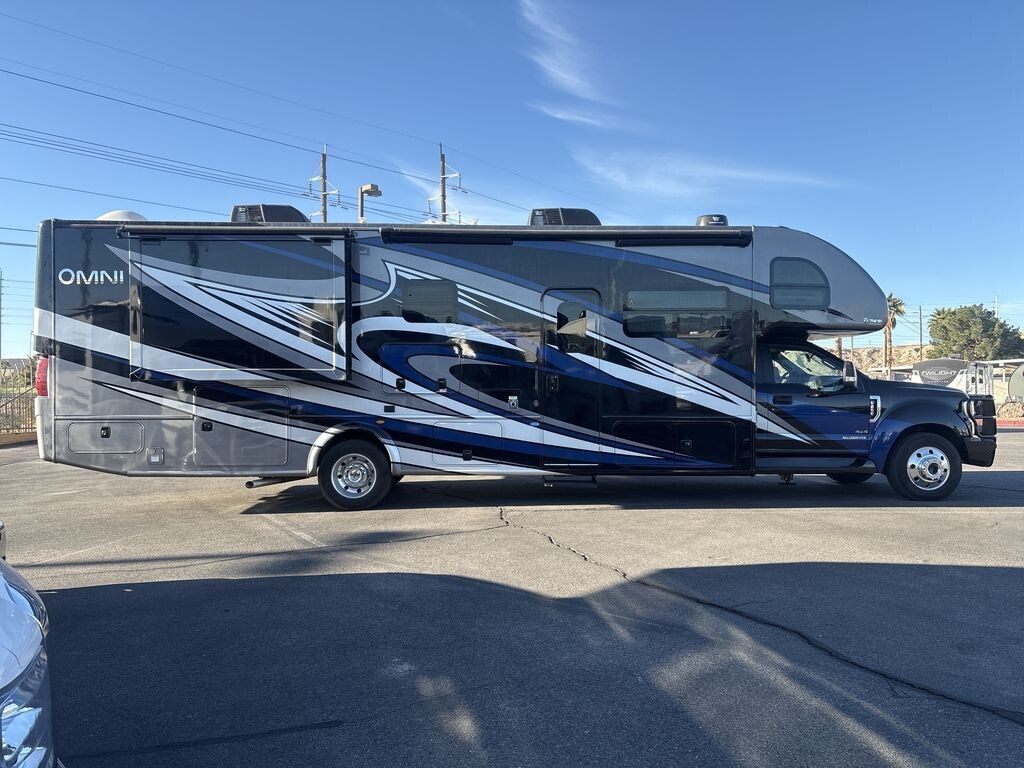 2022 Thor Motor Coach Omni