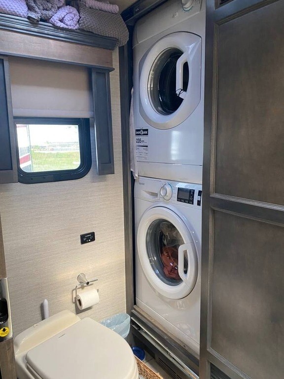 2022 Tiffin Motorhomes Allegro Red 360 Motorized Class A