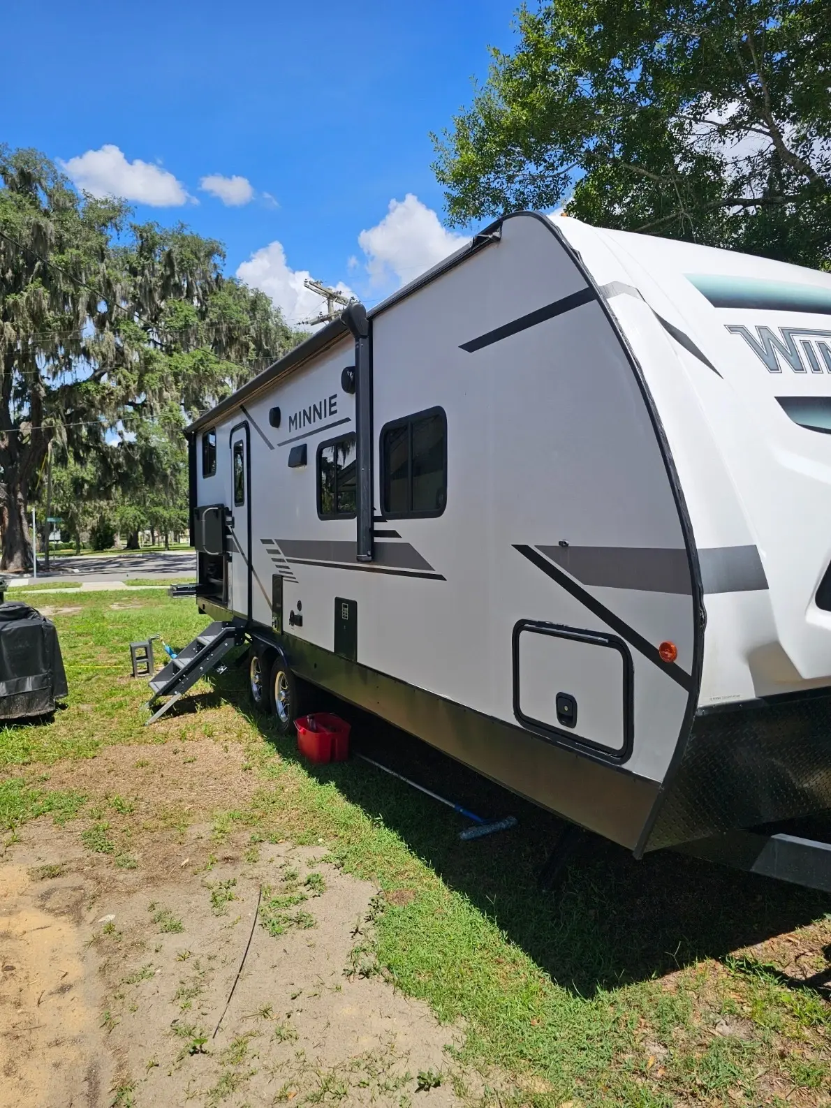 2022 Winnebago 2301 BHS Travel Trailer