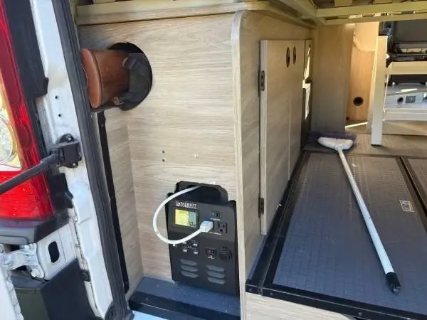 2022 Winnebago Solis Motorized Class B