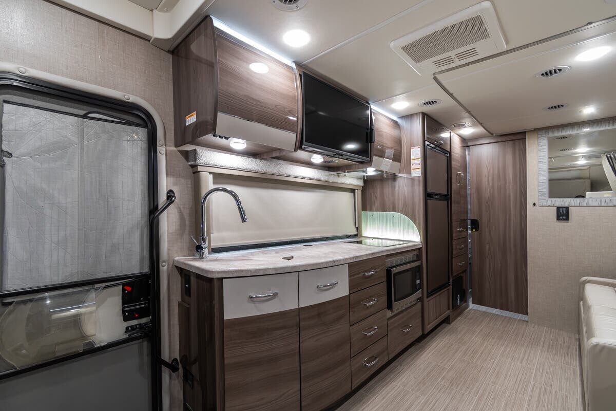 2023 Thor Motor Coach Delano