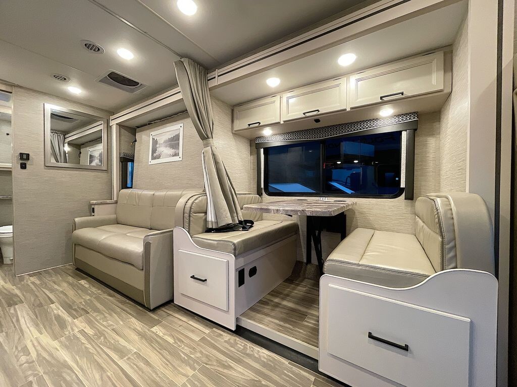 2023 Thor Motor Coach Four Winds Sprinter