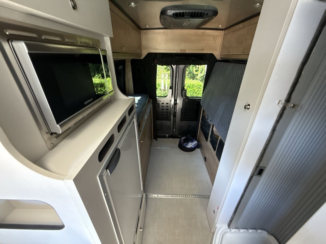 2024 Airstream Rangeline