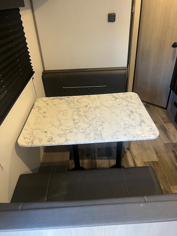 2024 Dutchmen Coleman Lantern LT Travel Trailer