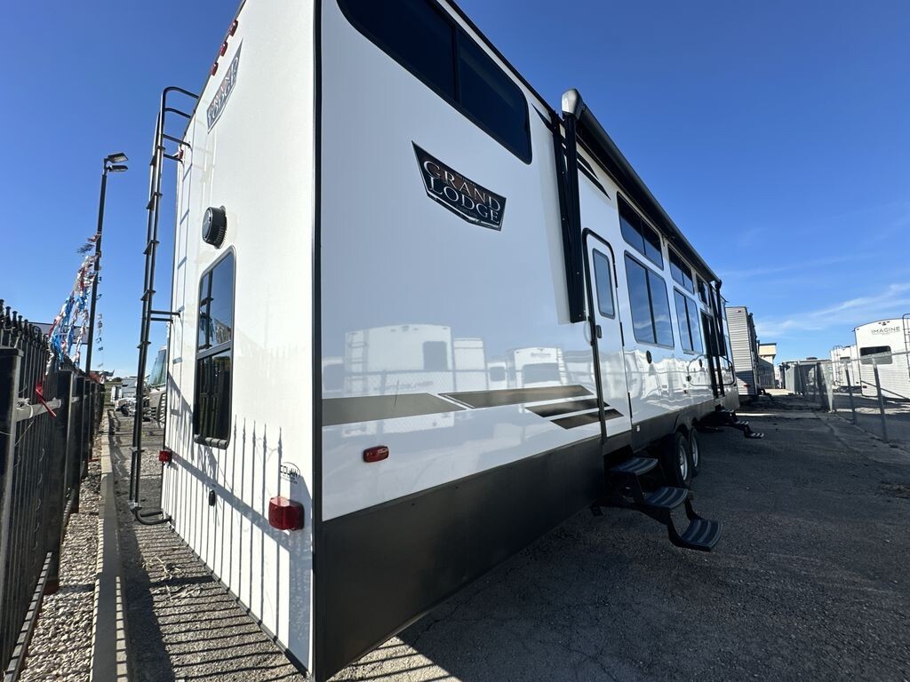 2024 Forest River Wildwood