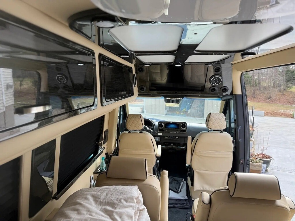 2024 Mercedes 3500 Custom Sprinter Motorized Class B