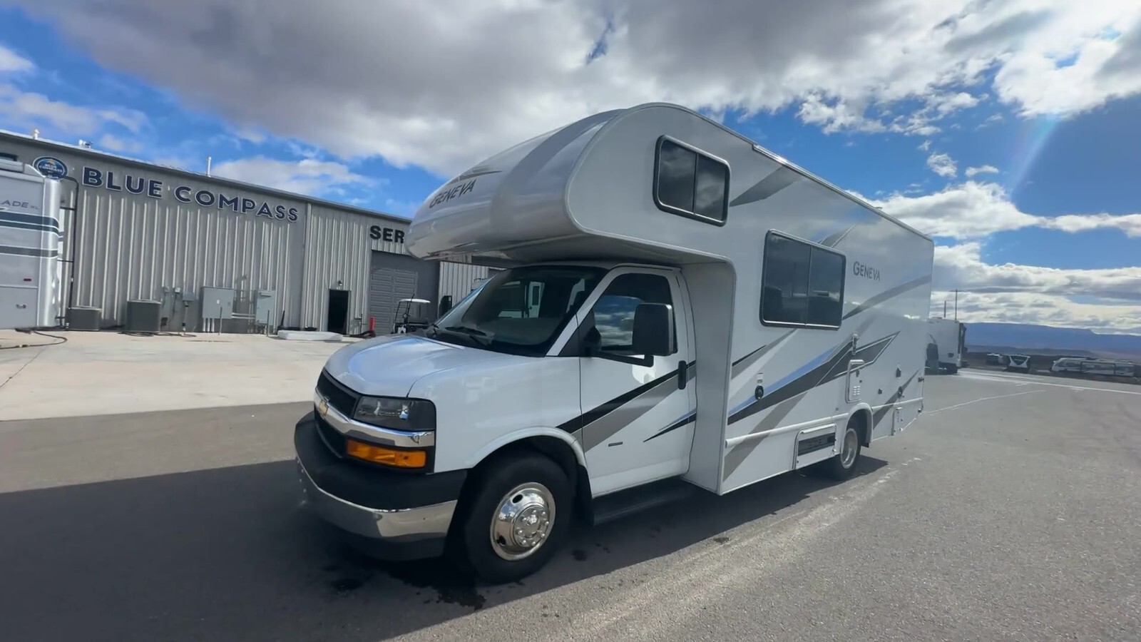 2024 Thor Motor Coach Geneva