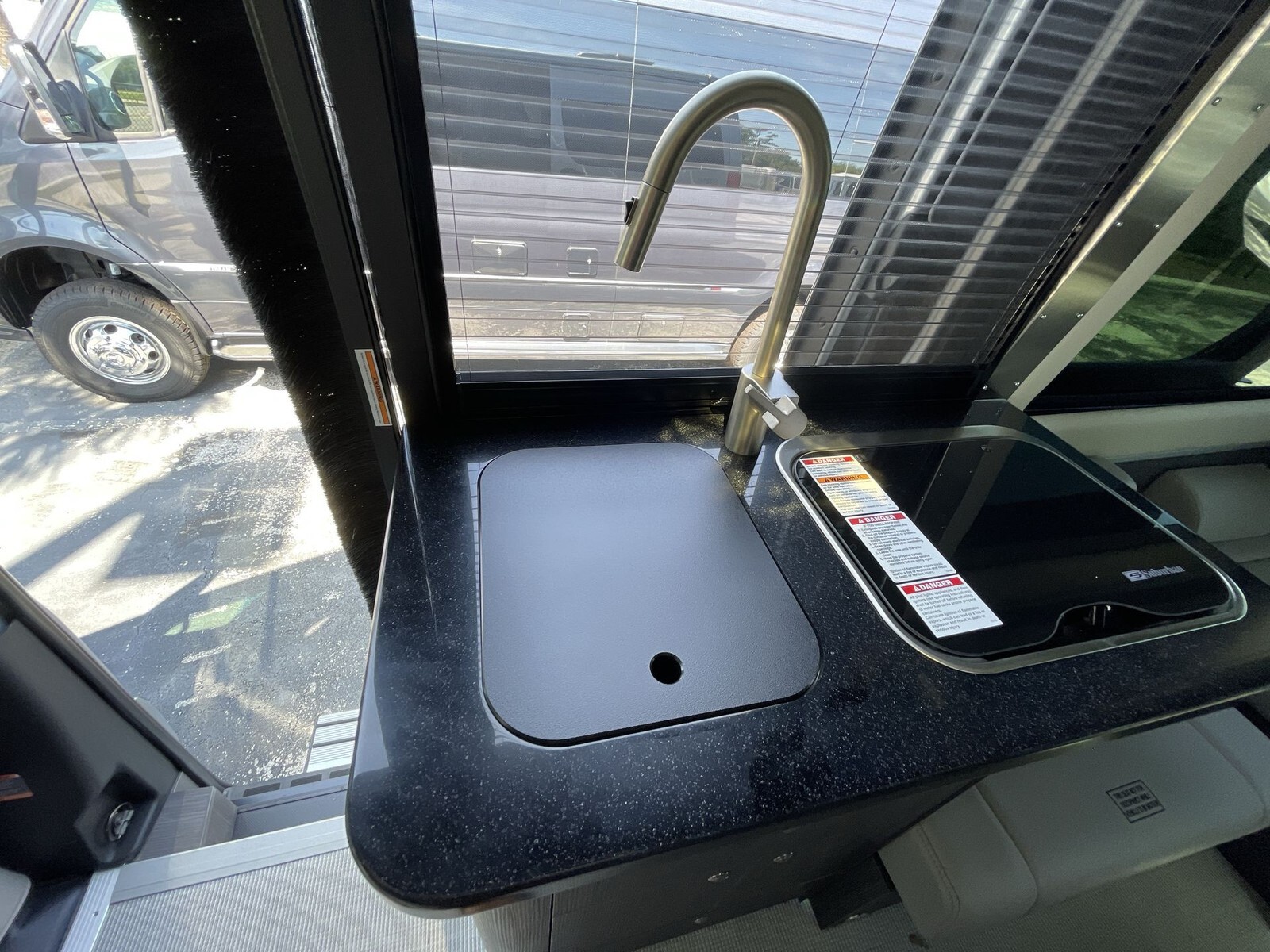 2025 Airstream Interstate