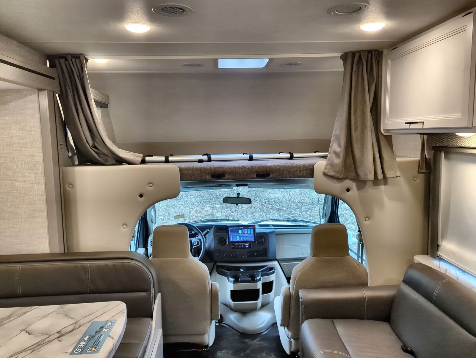 2025 Thor Motor Coach Geneva