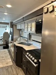 2025 Thor Motor Coach Luminate Motorized Class A