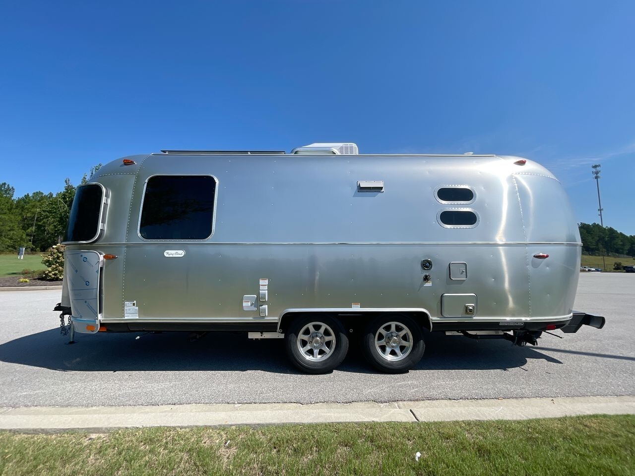 2026 Airstream Flying Cloud