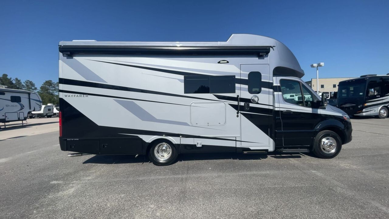 2026 Tiffin Motorhomes Wayfarer