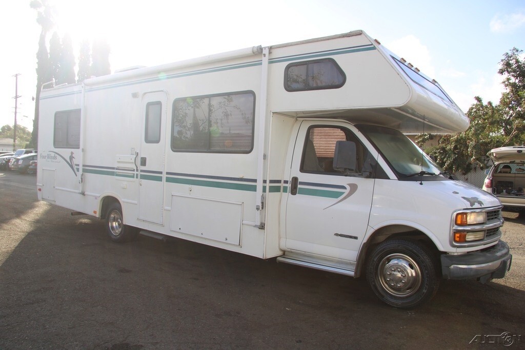 2000 Thor Motor Coach Four Winds Five Thousand Motorized Class C