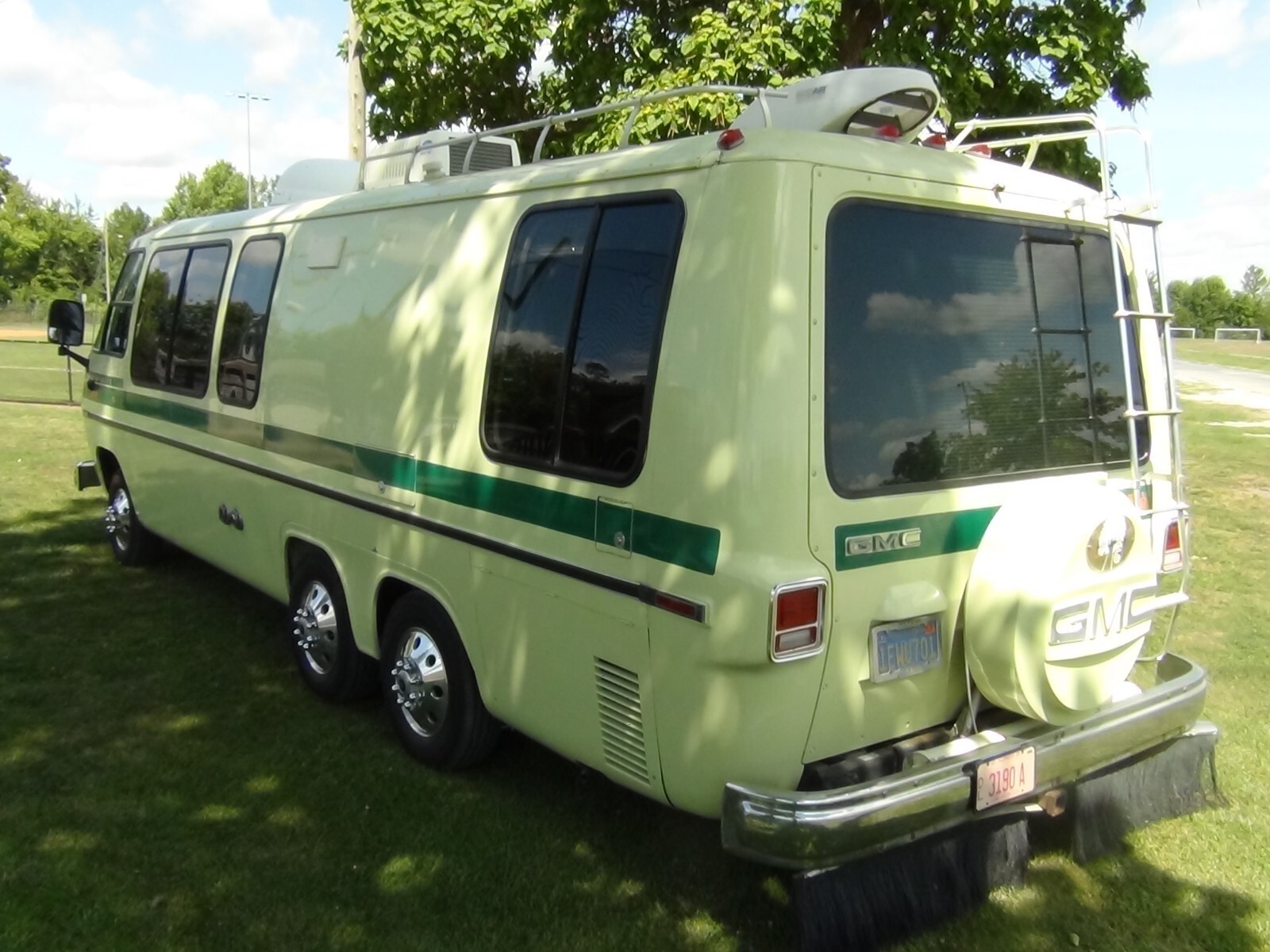 1977 Frosted Mint Green GMC Motorhome Class A Motorhome