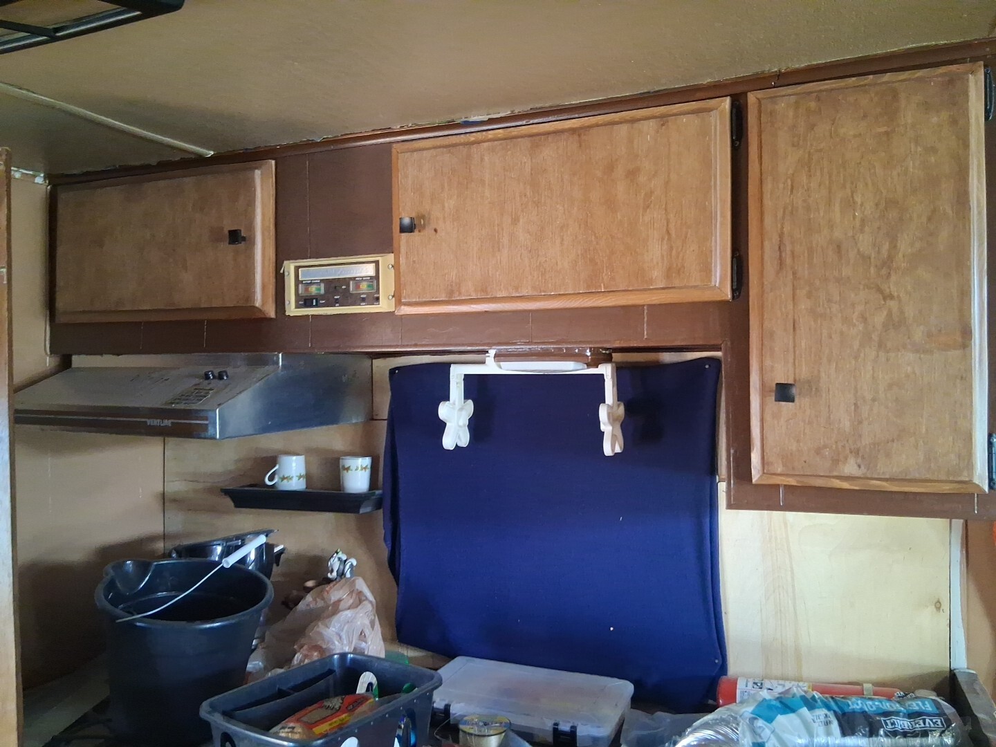 1979 Ford 35C CTV family camper