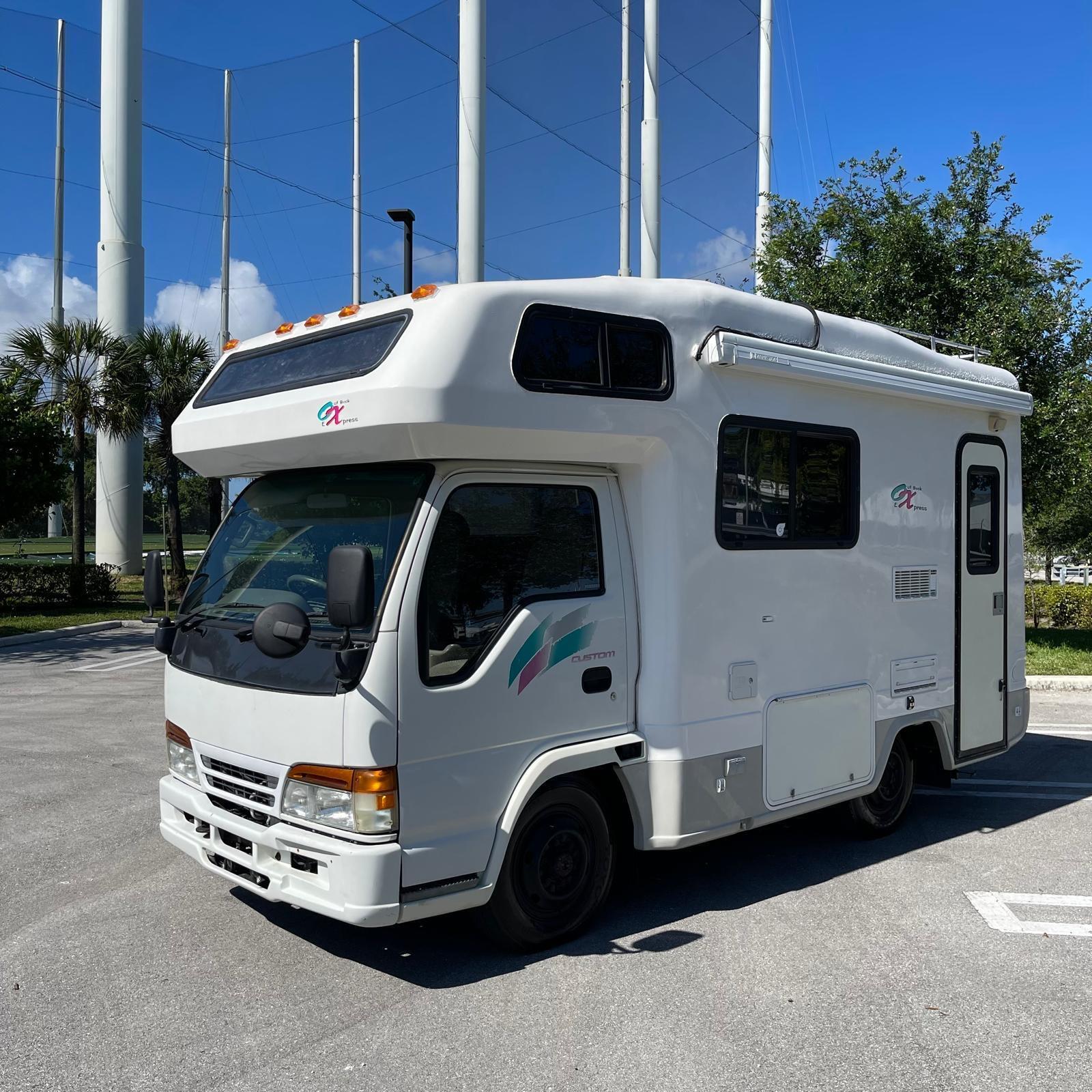 1997 White ISUZU ELF RV