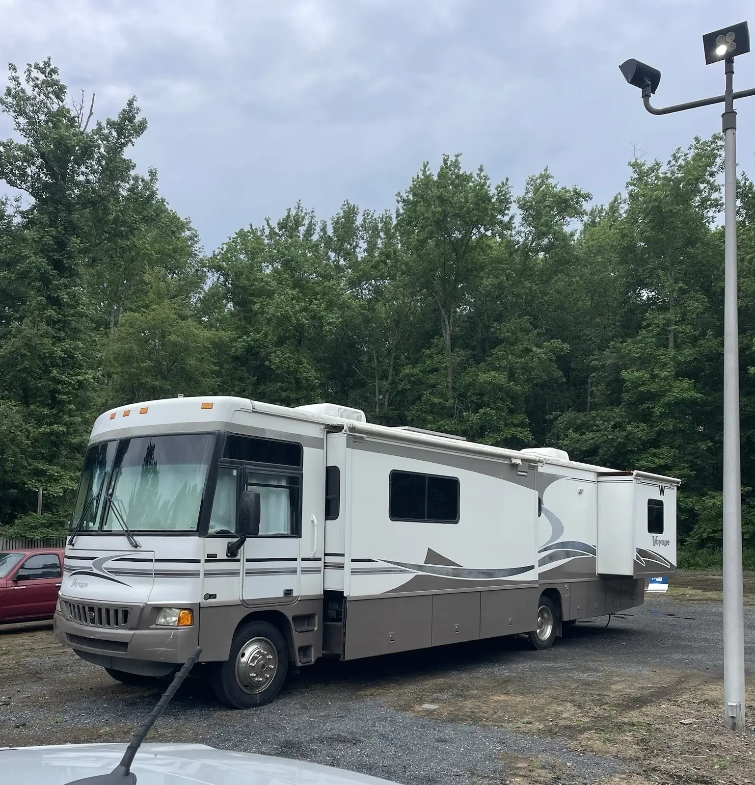 2005 Winnebago