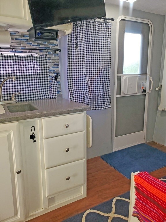 2005 Keystone Outback Travel Trailer