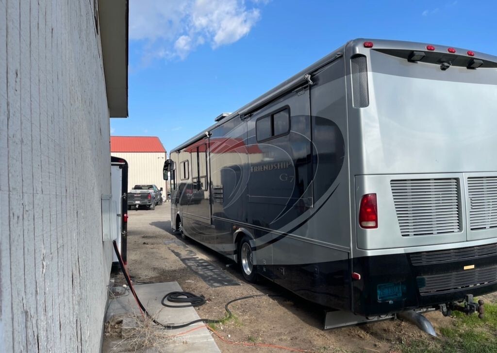 2006 Gulf Stream Friendship G7 Class A Motorhome