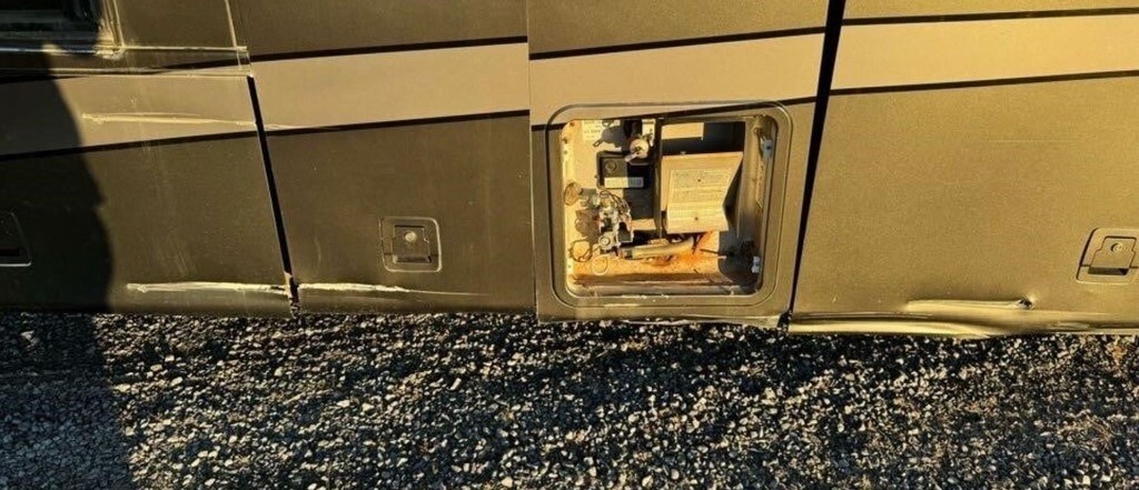 2006 Gulf Stream Tourmaster 40A Motorized Class A